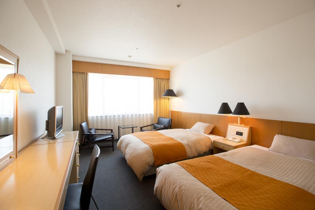 Hotel Granmirage Uozu Exteriér fotografie