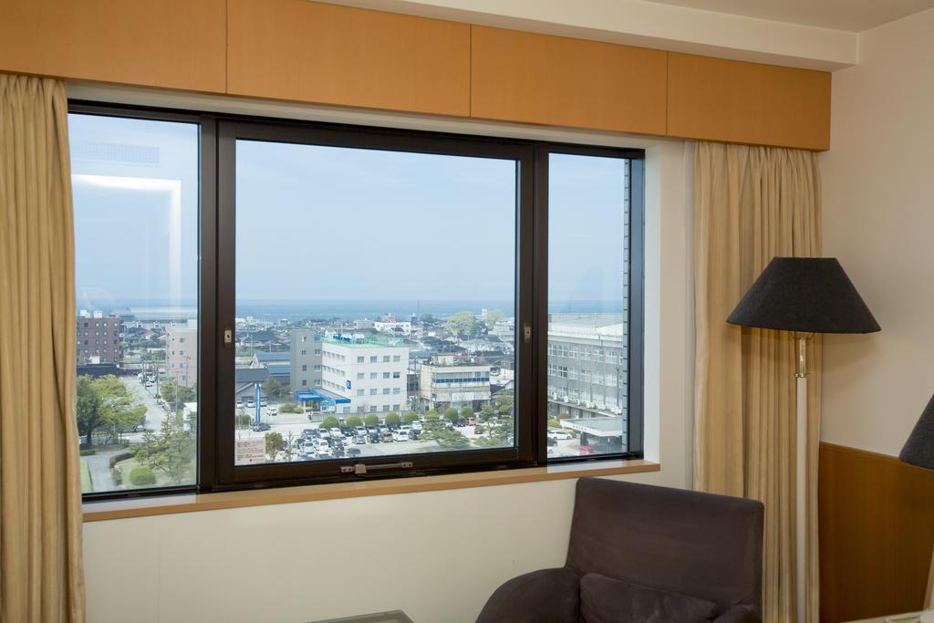 Hotel Granmirage Uozu Exteriér fotografie