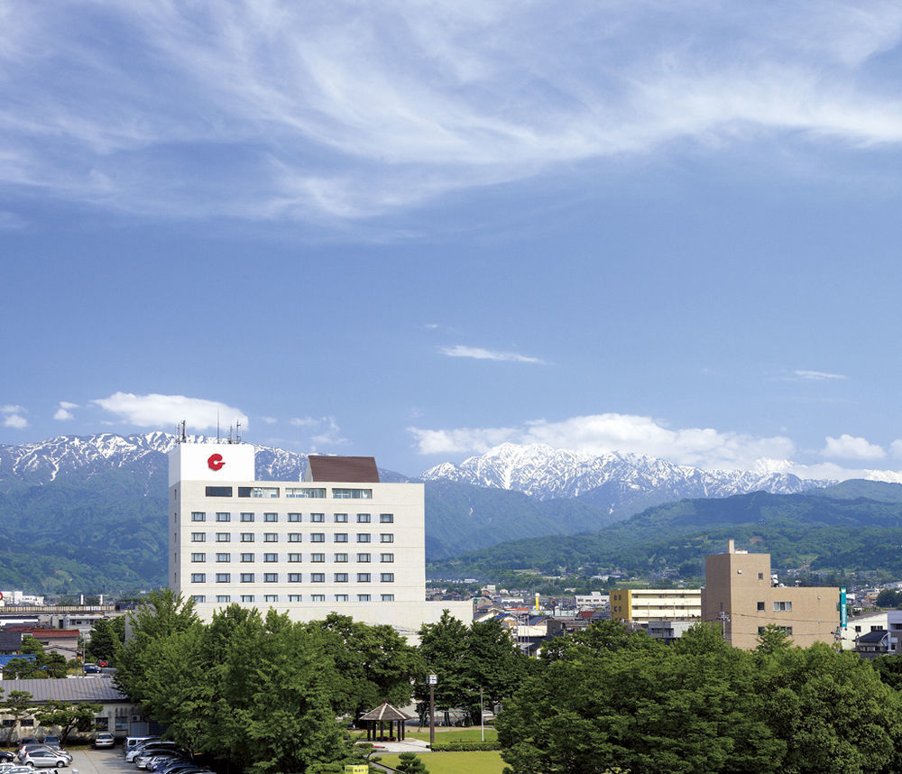 Hotel Granmirage Uozu Exteriér fotografie