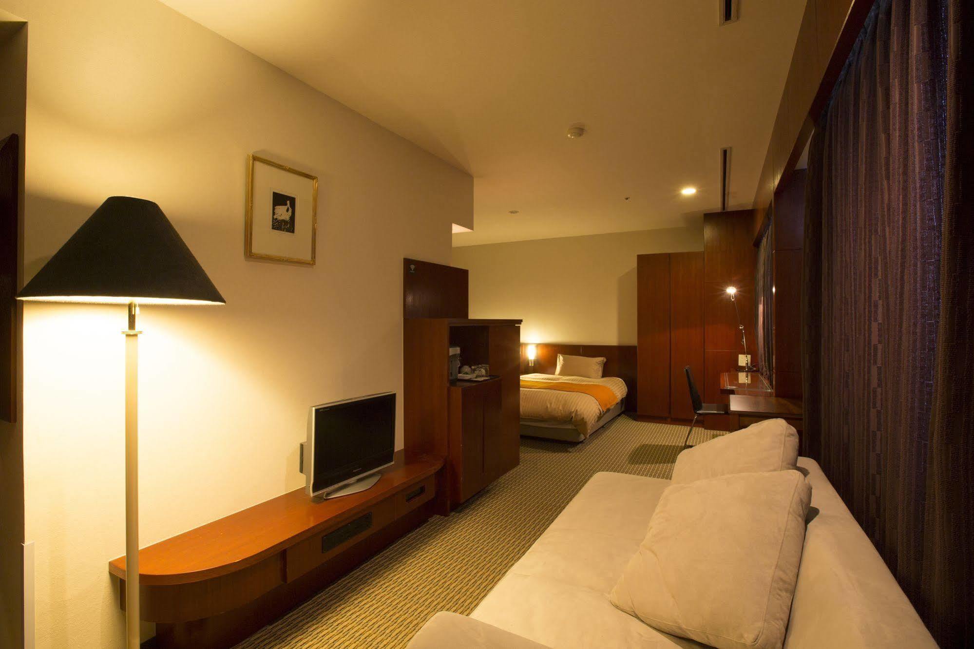 Hotel Granmirage Uozu Exteriér fotografie