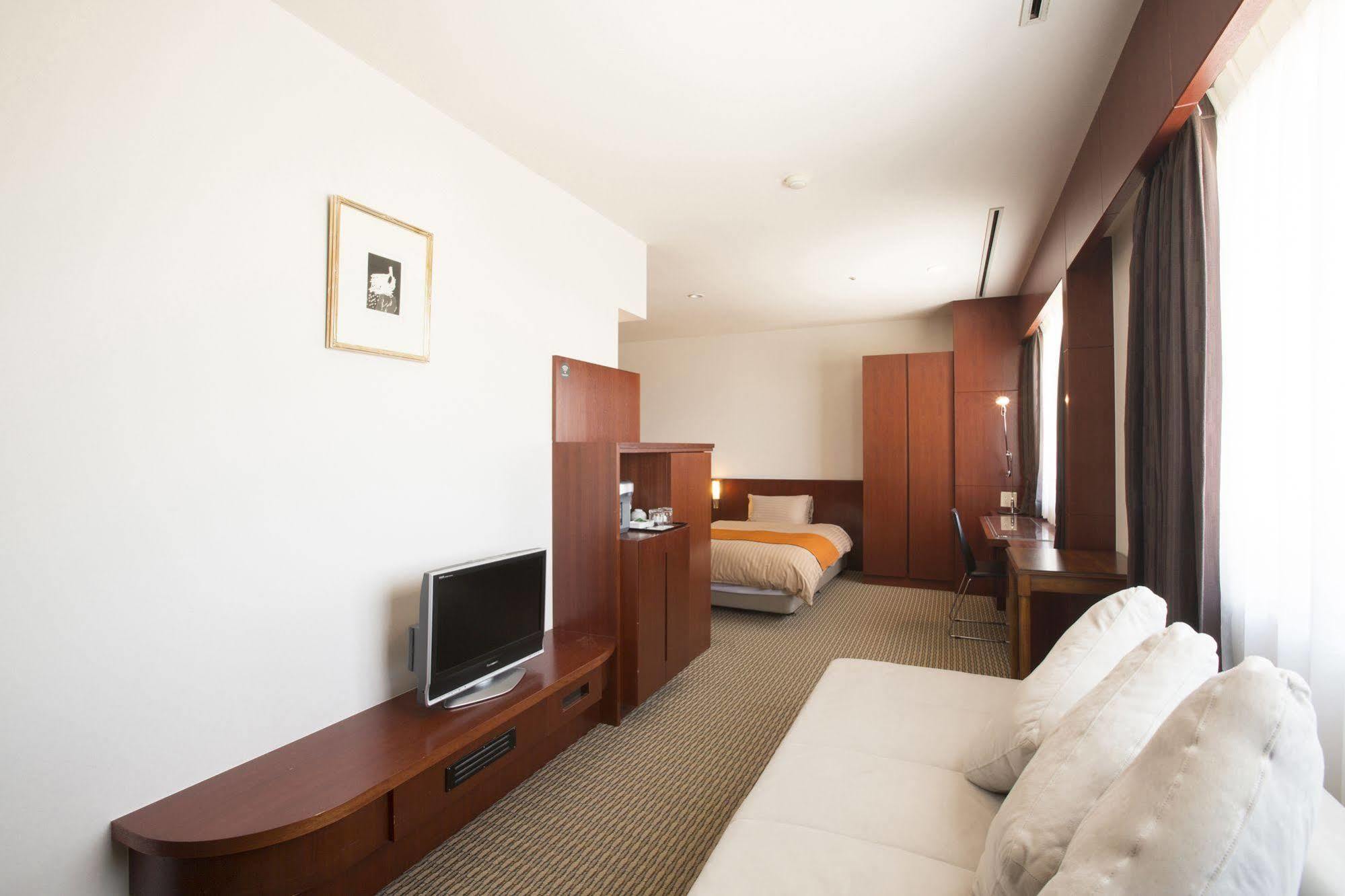 Hotel Granmirage Uozu Exteriér fotografie
